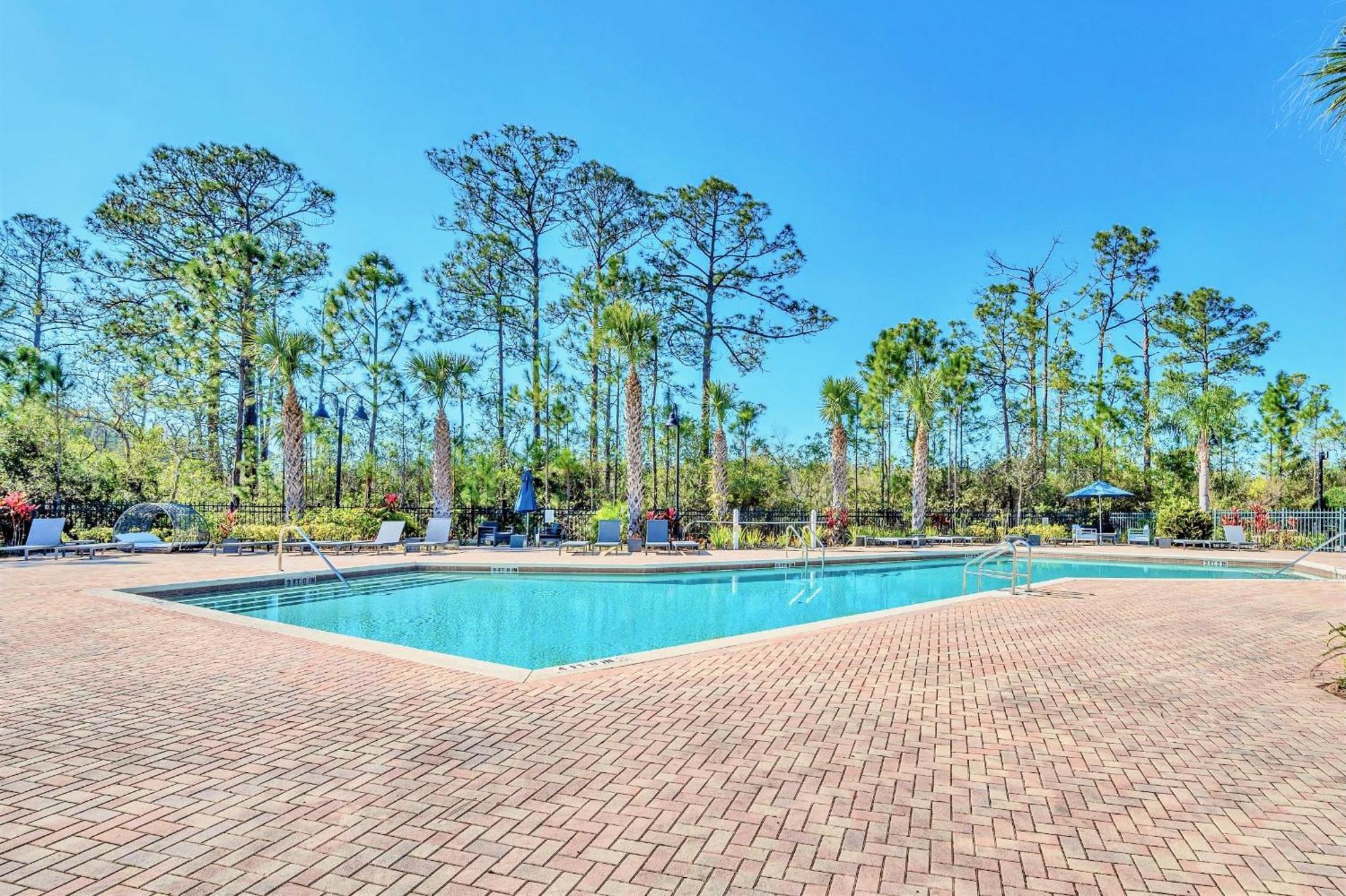 Upscale 3BR Near Disney - Pool&Hot Tub! Orlando Eksteriør billede