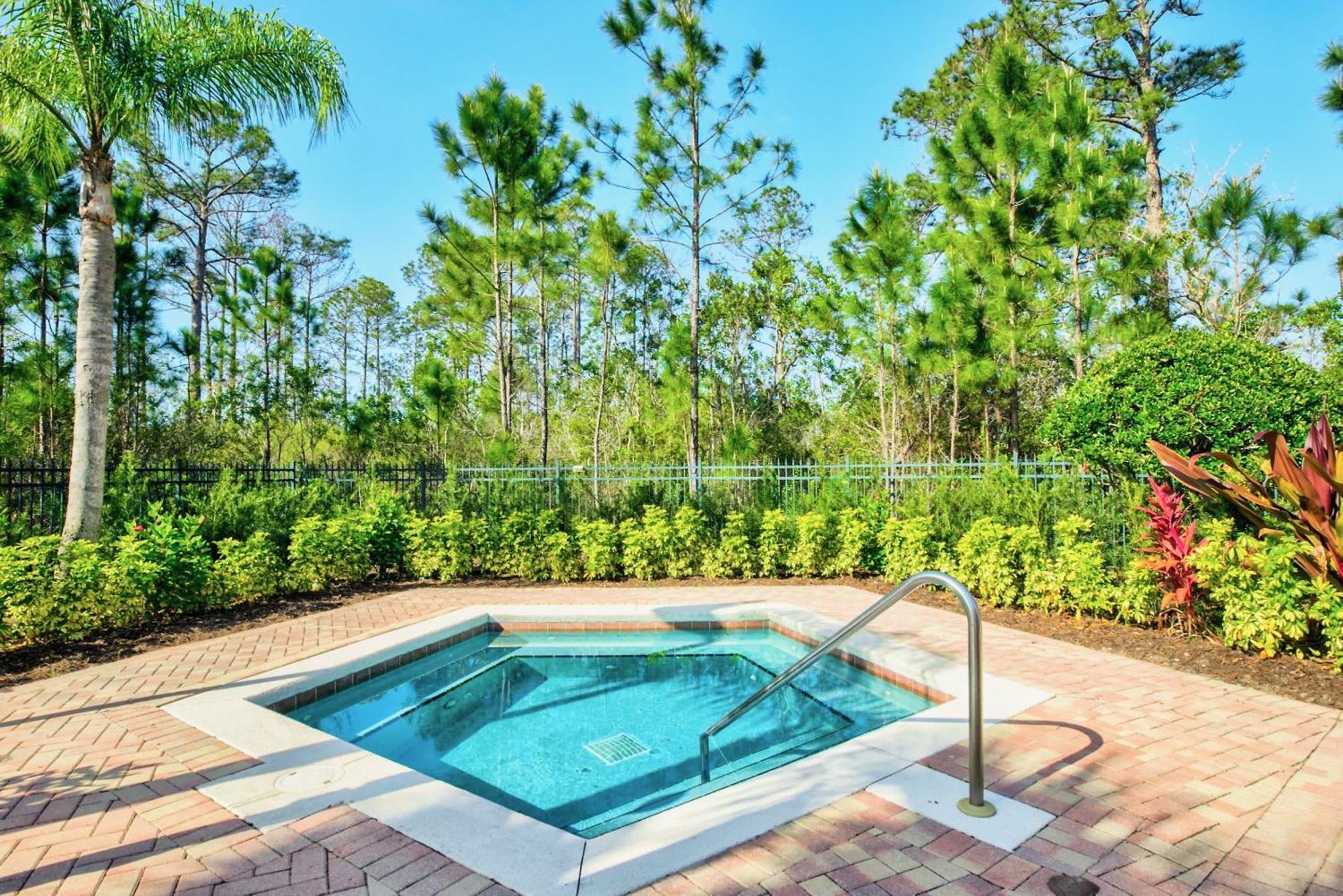 Upscale 3BR Near Disney - Pool&Hot Tub! Orlando Eksteriør billede